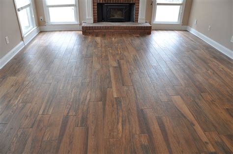 Floor Tile Looks Like Wood Rockstarcustomdesign