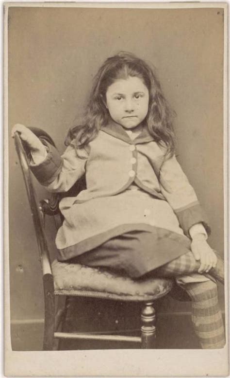 40 Eerie Portraits Of Children Taken By Lewis Carroll In The 19th