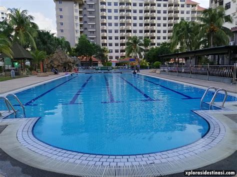 Namun tidak bermakna ianya sebuah pengalaman yang mustahil untuk dirasai sendiri kerana anda boleh datang alamat: Pengalaman menginap di Glory Beach Resort Port Dickson ...