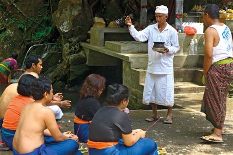 A Cleansing Ritual At Tirta Sudamala Now Bali
