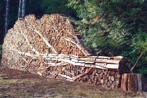 Creative Ways To Stack Your Firewood Stacking Firewood Stacking Wood