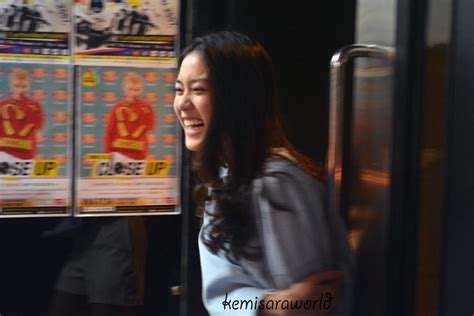 'เบลล์ เขมิศรา' อวดภาพโมเมนต์หวาน ขณะกอดคอ 'ภัทร ฉัตรบริรักษ์' เคมีเข้ากันจนแฟนคลับจับจิ้นลุ้น. กระทู้รูป เบลล์ เขมิศรา หรือ ก้อย ฮอร์โมน ...