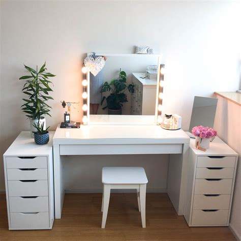 My Diy Dressing Table And Vanity Mirror Claire Baker