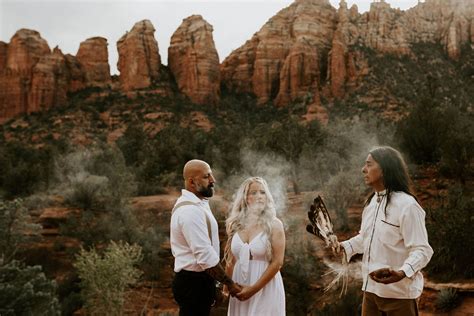 love this unique and traditional native american wedding ceremony for this elope love this