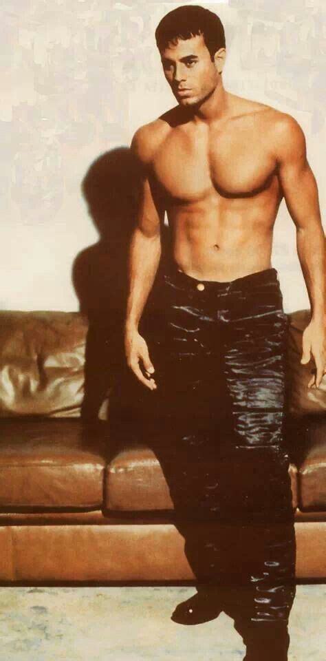 Ahhhh Love This Enrique Iglesias Shirtless Celebrities Shirtless