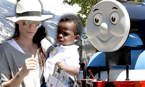 The mail train is a train that consists of rolling stock used to transport letters and parcels throughout the island of sodor and the mainland. Sandra Bullock takes little Louis to see a lifesize Thomas ...