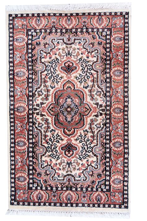 Free uk mainland delivery & best prices at land of rugs. Floral Design Bedside Rug handmade and hand knotted from ...