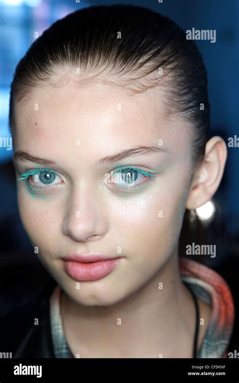 DKNY Backstage Beauty New York Ready To Wear Spring Summer Head Shot Of