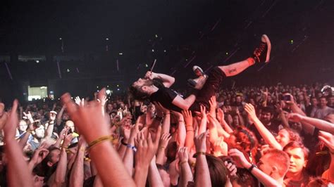 Crowd Surfing In Poland Youtube