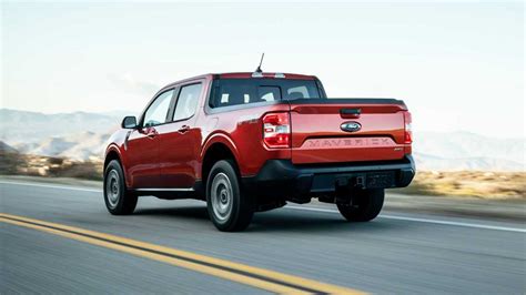 2022 Ford Maverick Compact Truck Revealed 40 Mpg From 19995 Car In