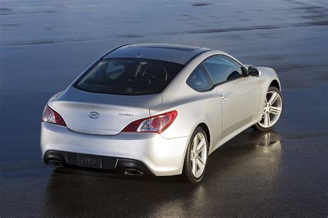 2012 Hyundai Genesis Coupe Photos Price Specifications Reviews