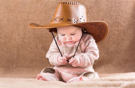 100 Country Girl Names For Your Little Cowgirl The Greenspring Home