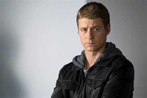 Ben McKenzie In Southland Ben Mckenzie Benjamin Mckenzie Favorite Celebrities