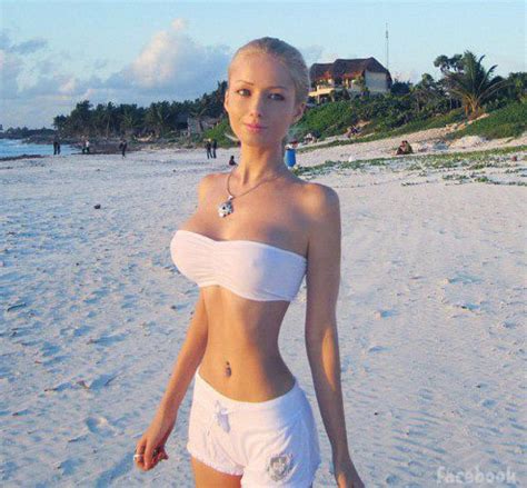 Meet Human Barbie Valeria Lukyanova With And Without Makeup Naija Super Fans