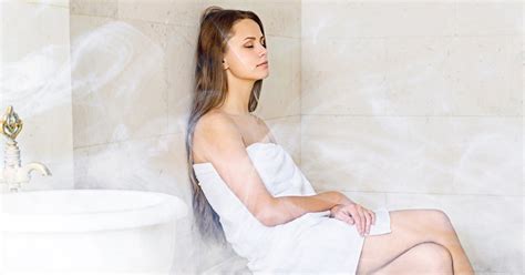 Steam Bath At Home Benefits Risks And Expert Tips On Steaming