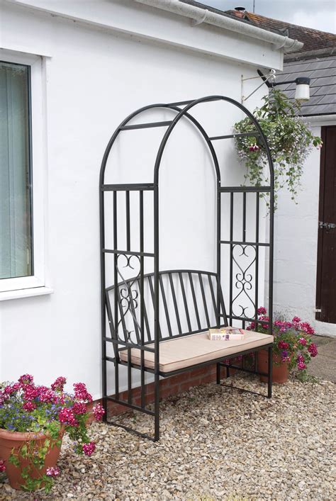 Huntingdon Arch Bench And Cushion Gablemere