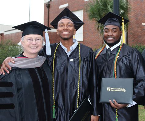 Abac Schedules Three Fall Commencement Ceremonies For