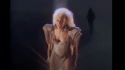 Remembering Tina Turner S Iconic Role In Mad Max Beyond Thunderdome Archyde