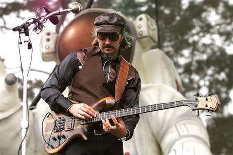 Les Claypool Best Known As The Bassist And Lead Vocalist Of The Band Primus Claypool S Playing