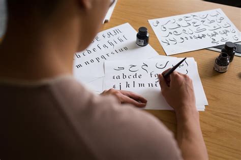 Mastering The Art Of Arabic Calligraphy Nyu Abu Dhabi