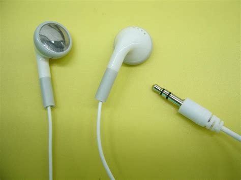 Ipod Earphone Manufacturer Supplier And Exporter