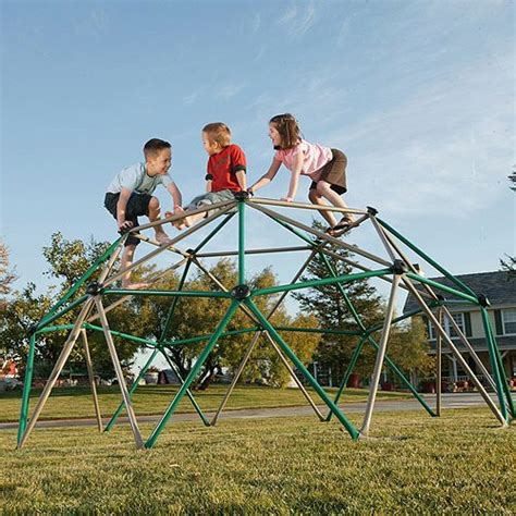 Choosing Playground Sets For Backyards