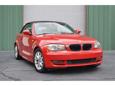 We review a 2010 128i convertible with the coveted six speed manual gearbox on a road test from miami to spartanburg and back! 2010 BMW 1-Series 128i Convertible for sale in Greensboro