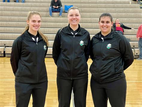 Ovac Officials Made History During Girls Tournament News Sports Jobs Weirton Daily Times