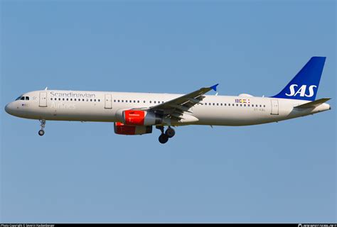 Oy Kbl Sas Scandinavian Airlines Airbus A321 232 Photo By Severin