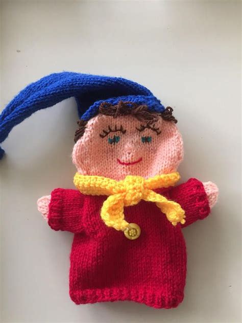 She was one of the most successful children's storytellers of the 20th century. Noddy puppet | Etsy | Puppets, Hand puppets, Crochet patterns