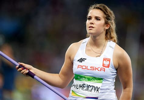 Born 9 march 1996 in suwałki) is a polish track and field athlete who competes in the javelin throw. Rio 2016. Rzut oszczepem: pech Marii Andrejczyk. 2 ...