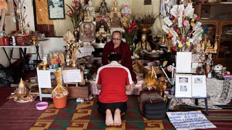 Thai Buddhist Monks Struggle To Stay Relevant The New York Times
