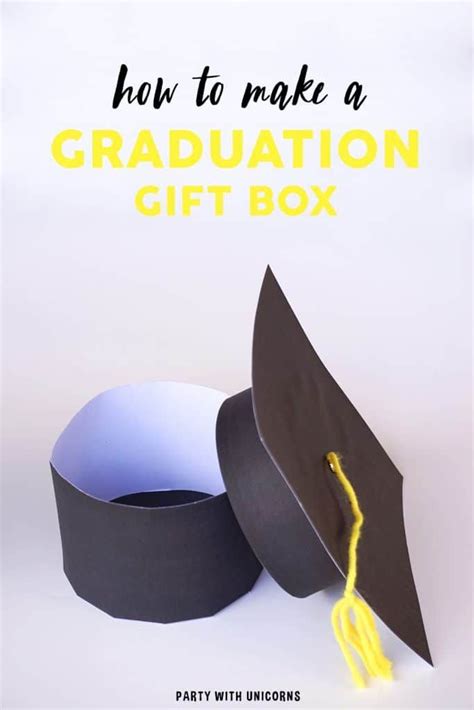 Diy Graduation Cap T Box Free Download In 2020 Graduation T