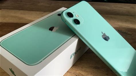 Green Iphone 11 Unboxing Youtube