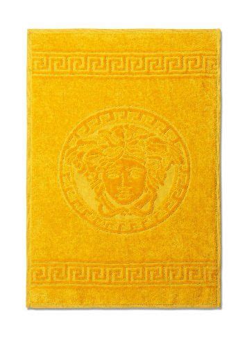 Versace Classic Medusa Towels In Gold Versace Towels Towel Set Bath