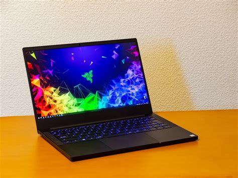 The 2019 razer blade stealth is not a good investment; SugarlessNight: Razer BLADE STEALTH 13(2019)買った話 外観編
