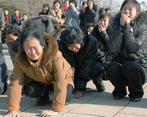 North Korea Kim Jong Il Hysterical Mourner Photos Public Intelligence