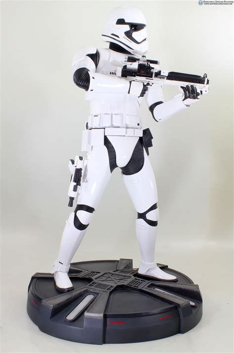 First Order Stormtrooper Sideshow Premium Format Figures