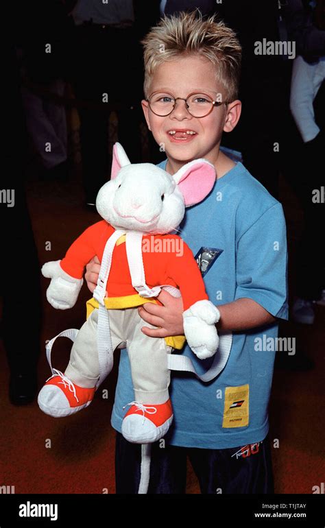 Stuart Little Hi Res Stock Photography And Images Alamy