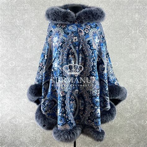 poncho from the pavlovsky posad shawl beauty girl with arctic fox fur купить на Ярмарке