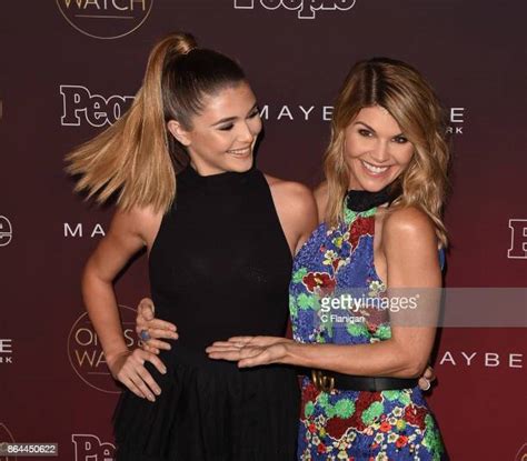 Olivia Jade Lori Loughlin Photos And Premium High Res Pictures Getty