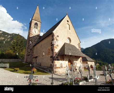 Chapel Of St Magdalena Hi Res Stock Photography And Images Alamy