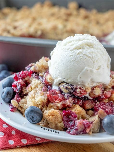 this strawberry blueberry crisp is perfect for a quick toss together dessert during the week or