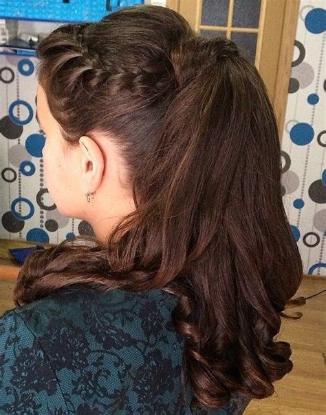 Curly Pony With A Side Braid Messy Ponytail Hairstyles Cute Ponytails