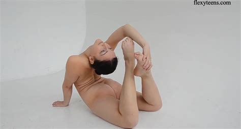 Porn Super Supple Hawt Gymnast Dasha Lopuhova Video