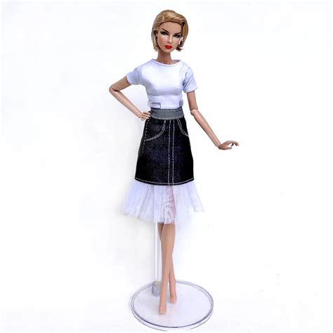 Barbie Signature Fully Posable Barbie Looks Doll Original Blonde