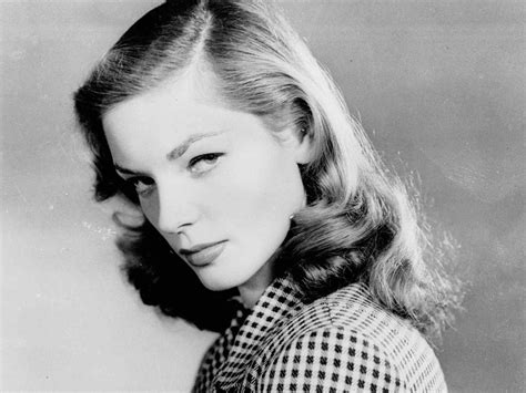 Lauren Bacall Topless Porn Sex Photos