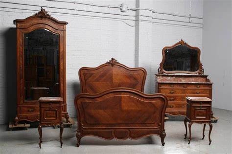 Beautiful French Antique Victorian Circa 1880 Bedroom Set 14be1290