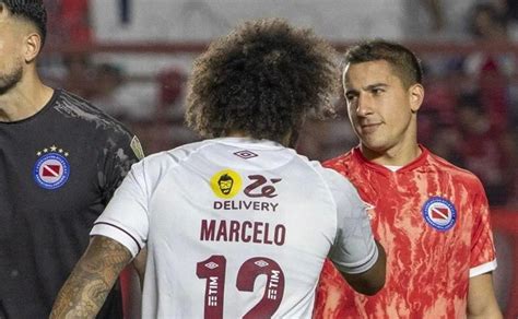 Marcelo le provoca escalofriante lesión a jugador en libertadores