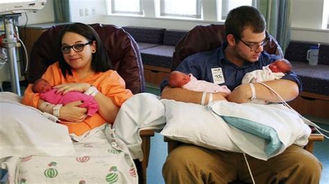 19 Year Old Couple Has Identical Triplets 1 In A Million Odds